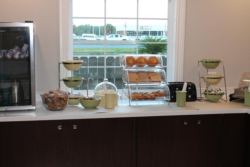 Quality Inn & Suites Port Arthur - Nederland Kültér fotó
