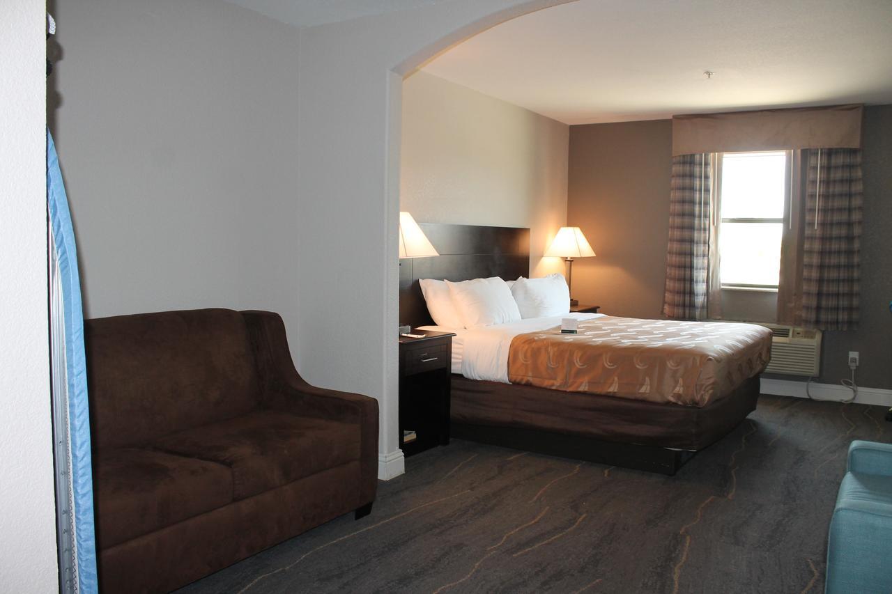 Quality Inn & Suites Port Arthur - Nederland Kültér fotó