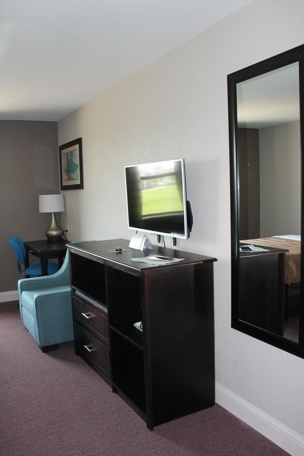 Quality Inn & Suites Port Arthur - Nederland Kültér fotó